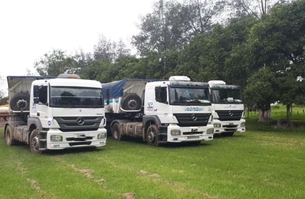 Empleados desleales: tres choferes se estaban quedando con 12 toneladas de piedra de una empresa