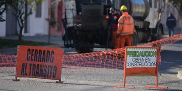 Moreno se encuentra cortada por obra de reencarpetado asfáltico