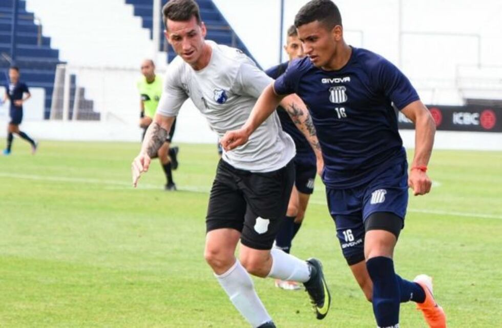 Talleres derrotó a Juniors en partidos de entrenamiento