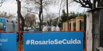 El geriátrico de zona sur fue evacuado completamente\u002E (Municipalidad de Rosario)