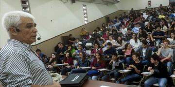 Daniel Córdoba dirige el taller \