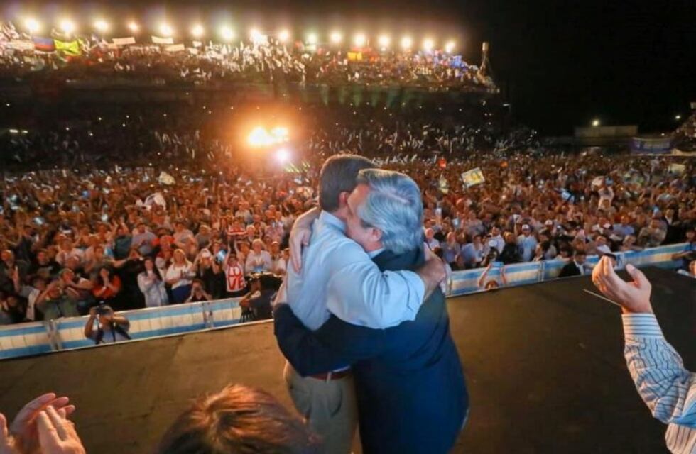 "Vamos a volver y seremos mejores de lo que fuimos", prometió Alberto Fernández