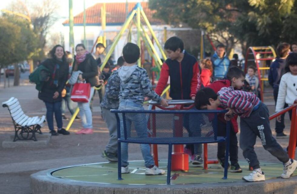 Pedirán hacer cumplir la ordenanza para que haya placeros