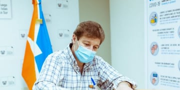 Melella firmó un convenio de cooperación con el Gobernador de Neuquén\u002E