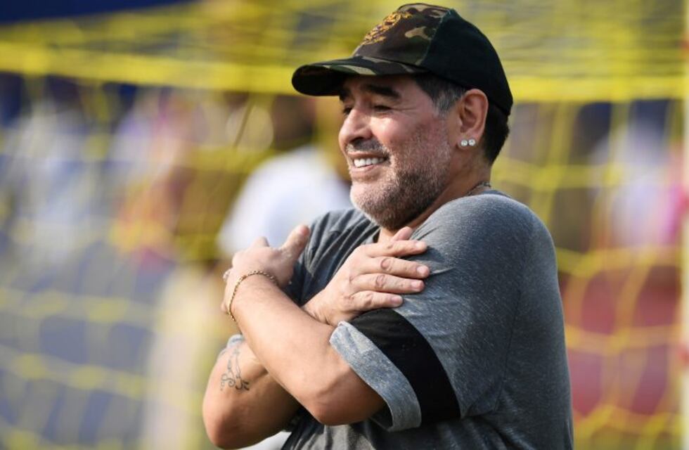 El incómodo video de Diego Maradona, Rocío Oliva y Dalma en Dubai