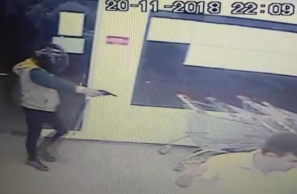 Así fue el violento robo armado al supermercado correntino