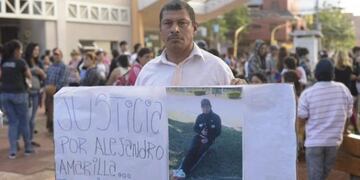 Marcha en reclamo de justicia por el crimen de Amarilla\u002E (Foto: El Territorio)