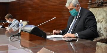 El vicegobernador Haquim presidió la sesión especial en la Legislatura de Jujuy