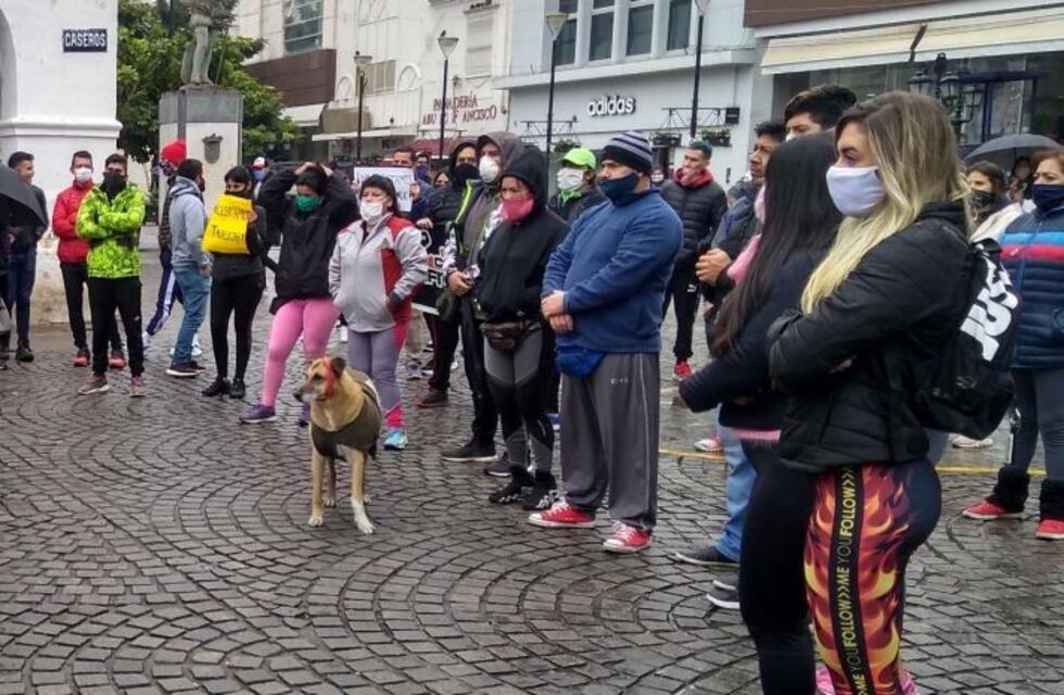 Coronavirus en Salta: dueños de gimnasios marcharon para pedir la apertura de sus locales