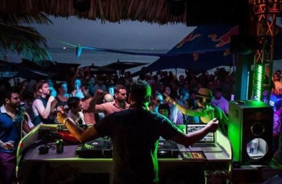 Patovicas de un boliche creían que un joven vendía drogas y terminó apuñalado