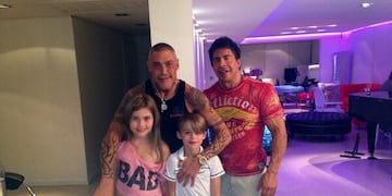 Ricardo, Martita y Felipe Fort junto a Gustavo Martínez