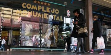 Empleados despedidos del Monumental protestan por el pago de las indemnizaciones\u002E (Monumental)