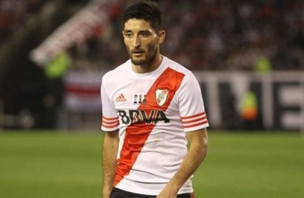 La "maldición" de Milton Casco: las estadísticas que el defensor no quiere ver