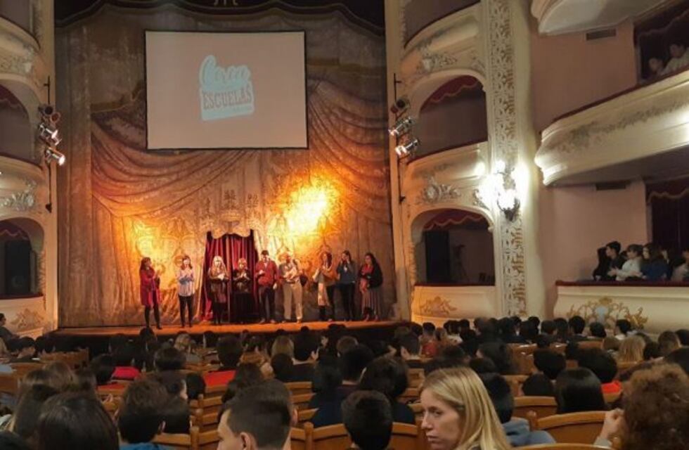 "Cerca de las escuelas, lejos de las drogas", un proyecto para reflexionar sobre el consumo