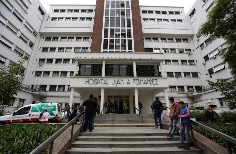 Hallaron a un bebé muerto en un locker del Hospital Fernández