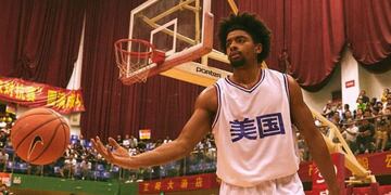 Robinson se suma a Atenas\u002E