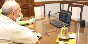 Créditos de la provincia para equipamiento: Tres Arroyos presente en la teleconferencia
