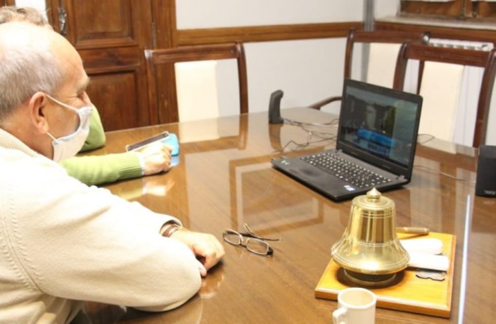 Créditos de la provincia para equipamiento: Tres Arroyos presente en la teleconferencia