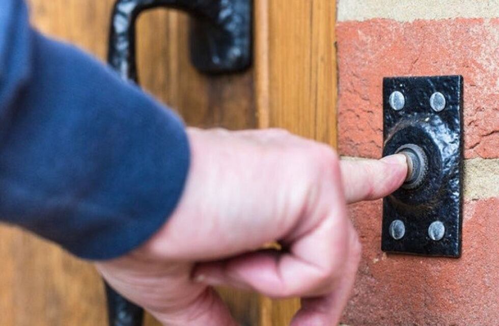 Se hizo pasar por empleado de una empresa para ingresar y robar en una vivienda