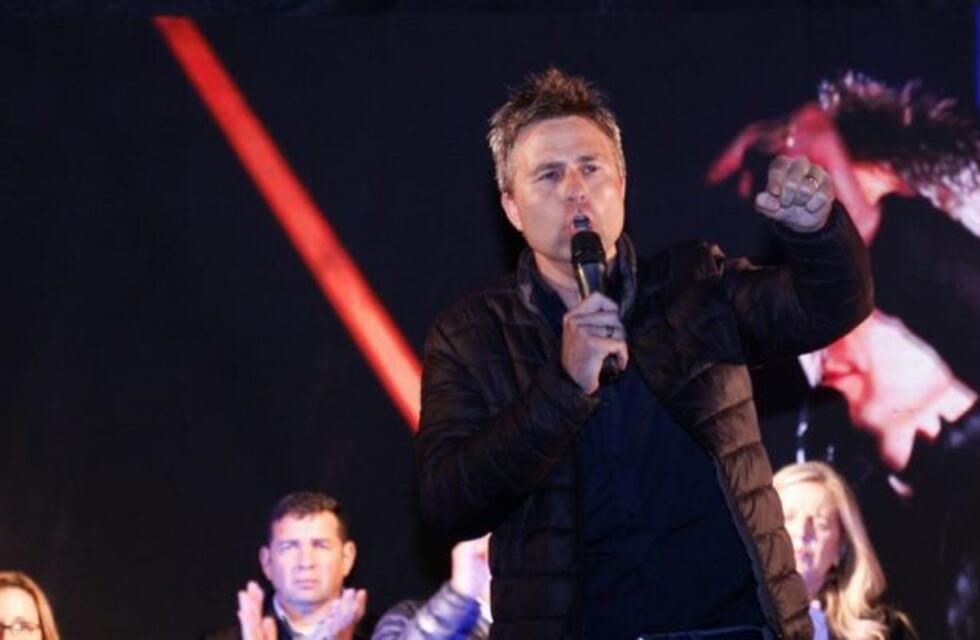 Polémica por intendente cordobés que se aumentó 80 por ciento el sueldo