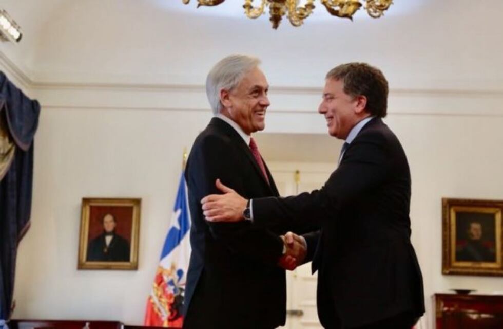 Dujovne se reunió en Chile con el presidente Piñera