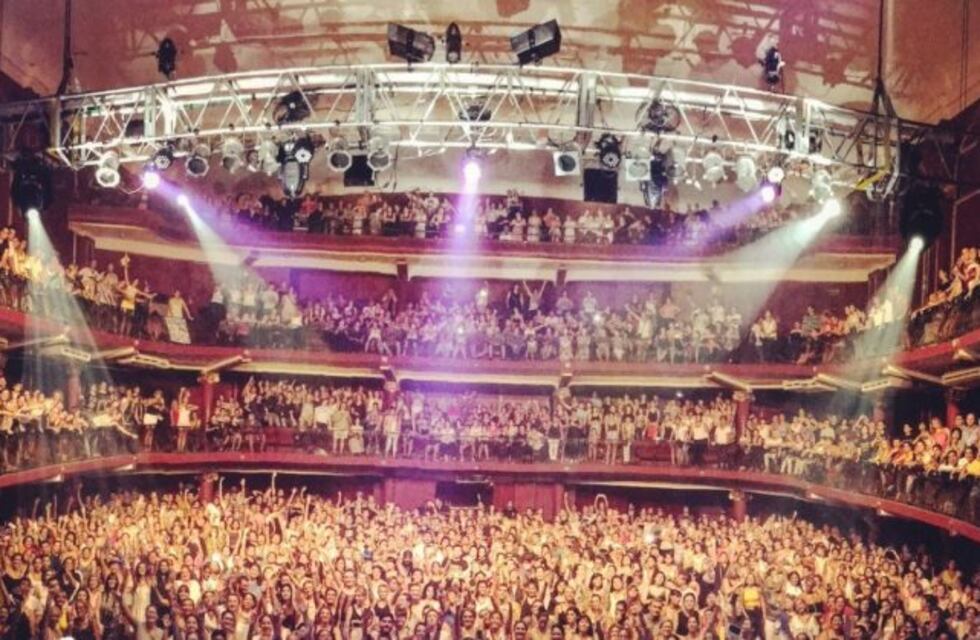 Teatro en la mira por el rechazo al ingreso de un joven discapacitado que había comprado entrada