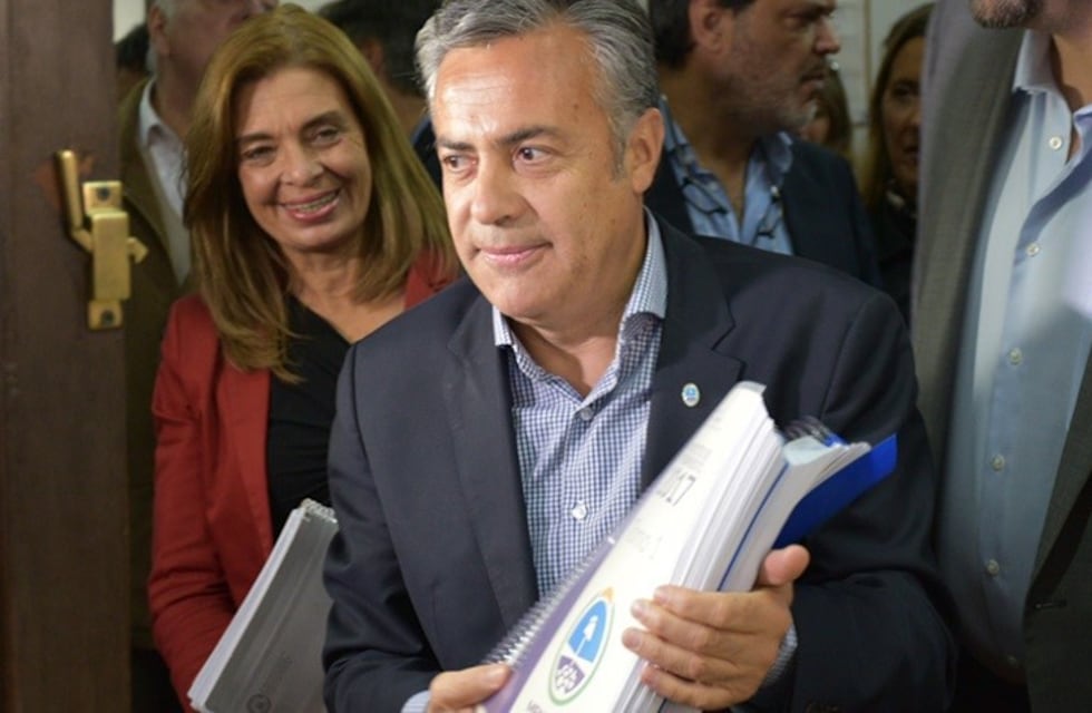 Empleados estatales: reglamentan nuevo régimen de traslados