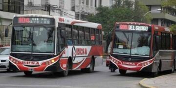 El servicio de transporte en el Chaco en crisis\u002E (Foto archivo)