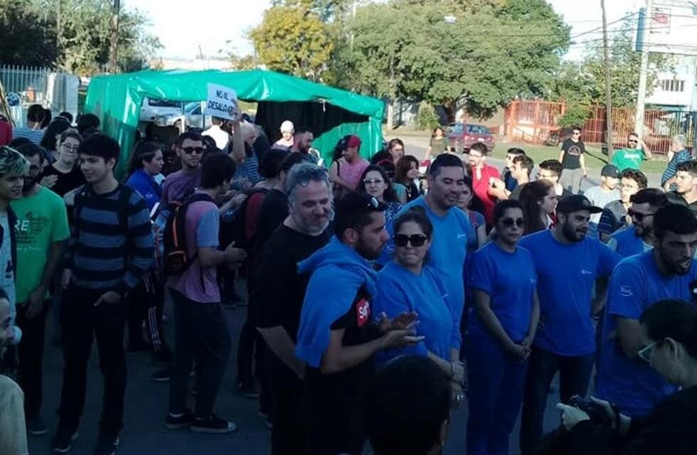 Despidos en Electrolux: convocan a una nueva marcha por la conciliación