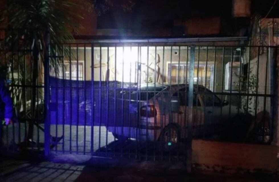 Entró a robar a una casa donde viven policías y terminó muerto