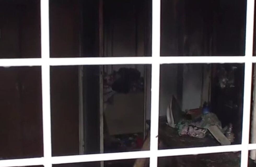 Denuncian el incendio de una casa en zona sur porque el gato se prendió fuego