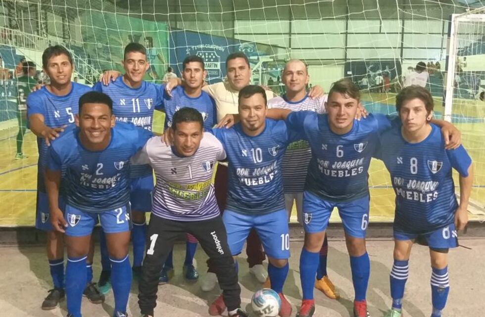 Tres juegos en el arranque de la División de Honor