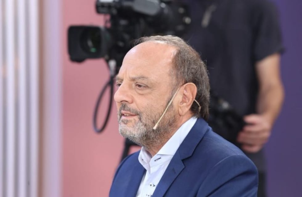 Detuvieron a un motochorro que asaltó e hirió a Baby Etchecopar