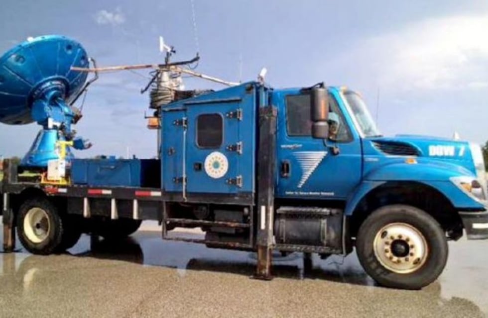 De EEUU a Mendoza: llegan los camiones 'cazatormentas'