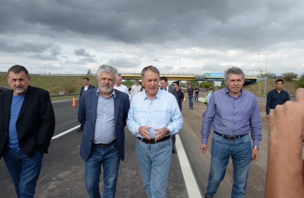 Schiaretti habilitó otro tramo de ampliación de la Autopista Córdoba-Carlos Paz