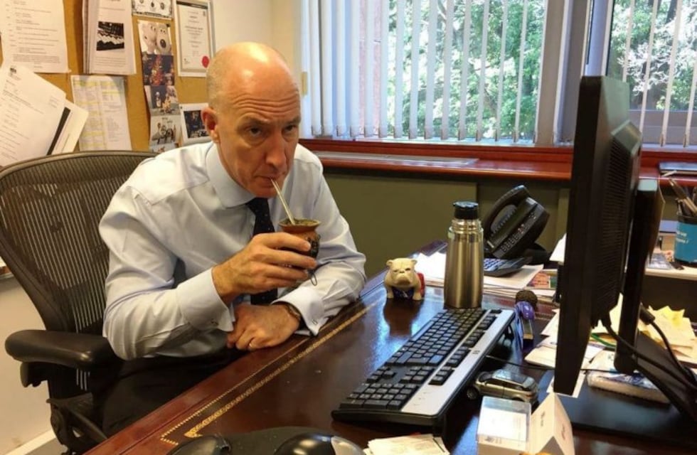 El embajador de Gran Bretaña agradeció el ofrecimiento de ayuda argentina para Malvinas