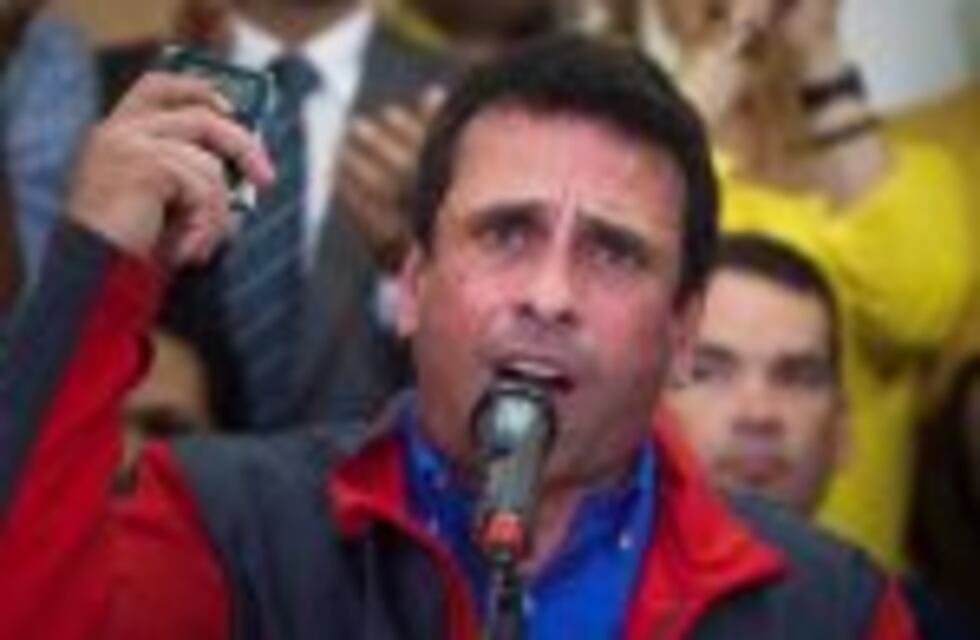 Capriles afirmó que el Gobierno de Maduro abandonó la mesa de diálogo político