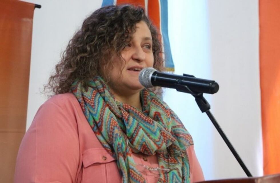 Castiglione: “La ley limita y condiciona la salmonicultura en ambiente acuáticos naturales”