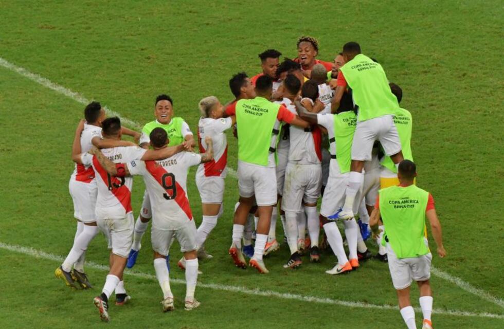 Perú se metió a semifinales de la Copa América tras superar a Uruguay por penales