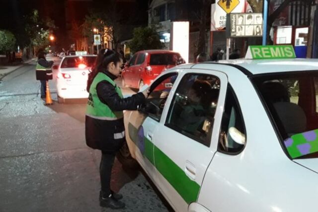 Control vial en el fin de semana: 51 vehículos secuestrados, entre ellos remises, y 19 casos de alcoholemia confirmados\u002E (Diario Chaco)\u002E