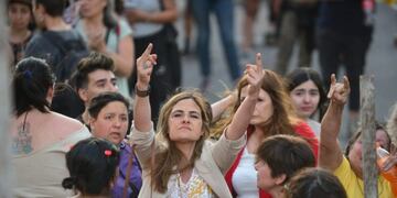 El fallo contra Brenda Barattini desató una serie de incidentes en los Tribunales\u002E