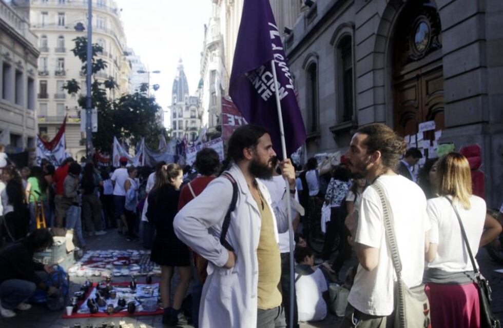 Los docentes porteños rechazaron la nueva propuesta oficial y ratificaron el plan de acción gremial