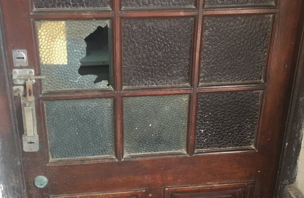Balacera y mensaje mafioso en el Concejo: "La próxima a sus casas"