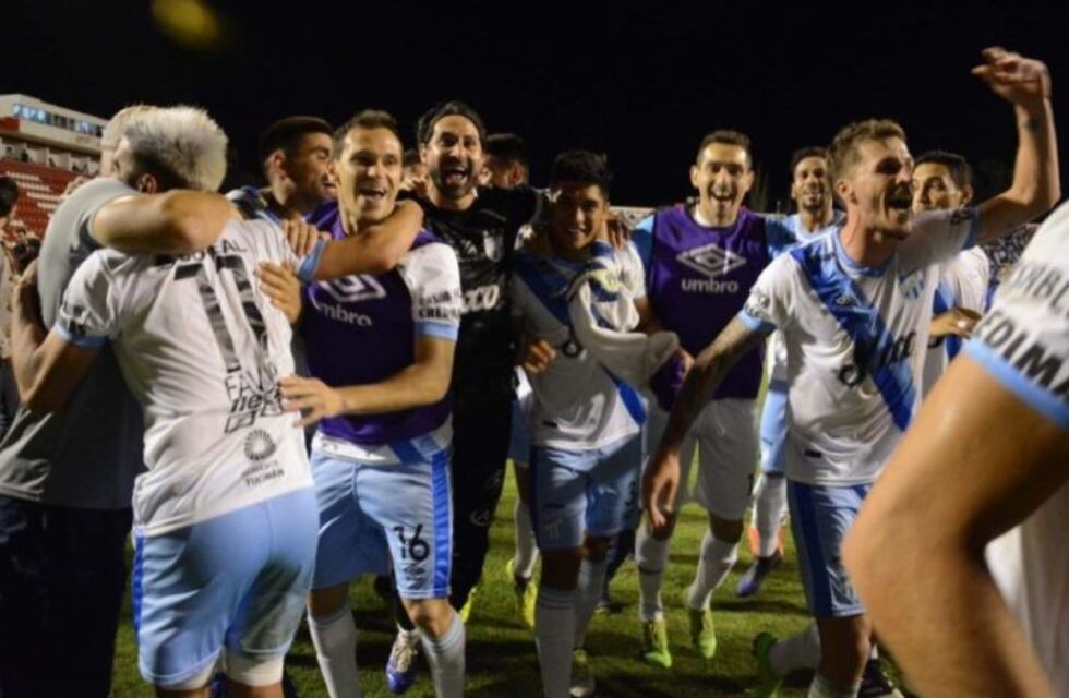 Atlético Tucumán venció 1-0 a Vélez y clasificó a semifinales de la Copa Argentina