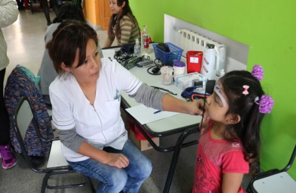 El gobierno fueguino continúa convocando a médicos especialistas