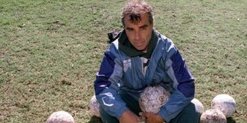 Murió Carlos Barisio, el arquero récord del fútbol argentino\u002E