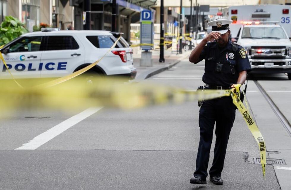 Reportaron cuatro muertos tras un tiroteo en un banco de Cincinnati