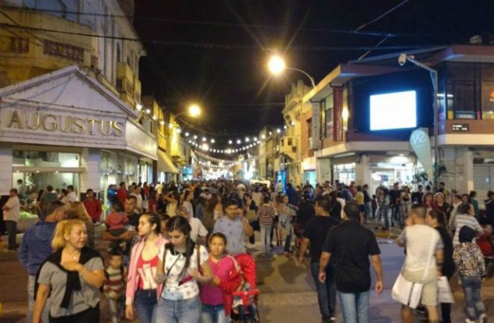 Las propuestas que este sábado se suman al paseo de compras por las fiestas