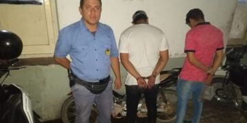 Otro joven baleado desde una moto