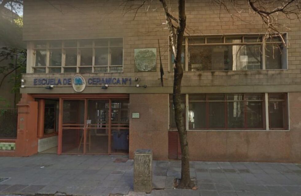Ordenan suspender el traslado de la Escuela de Cerámica N° 1
